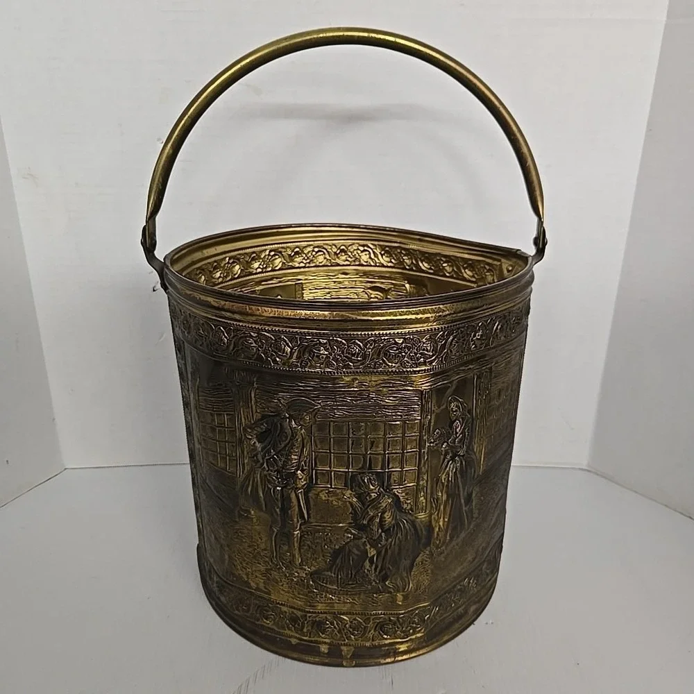 VTG relief Metal Brass Planter Coal Firewood wood Log Bucket Brass pail can